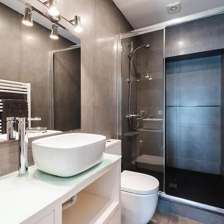 Villa Heated Pool & Sauna Bliss - Luxury 4br *