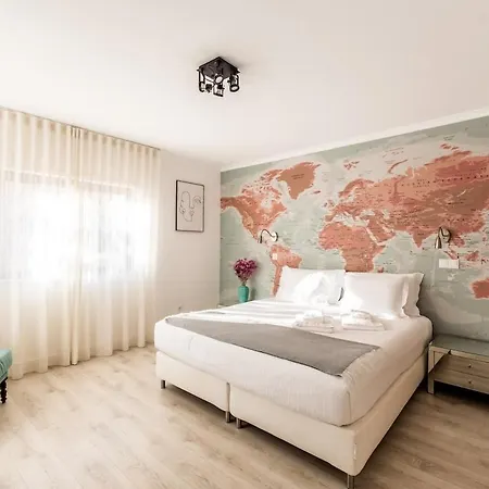 Luxury Heated Pool & Sauna - No Parties Allowed *