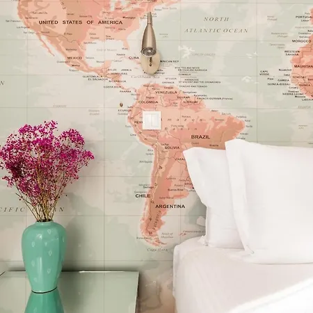 Villa Luxury Heated Pool & Sauna - No Parties Allowed