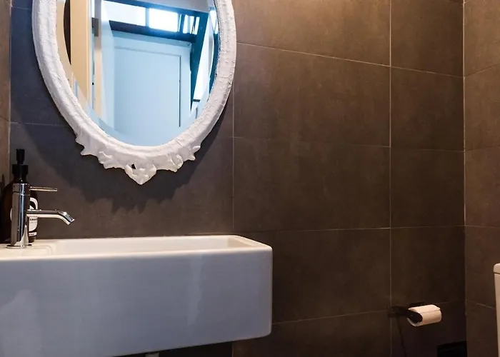 Heated Pool & Sauna Bliss - Luxury 4br 别墅 *