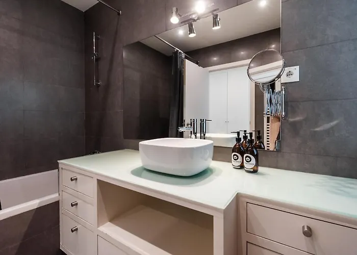 Villa Heated Pool & Sauna Bliss - Luxury 4br Lisboa