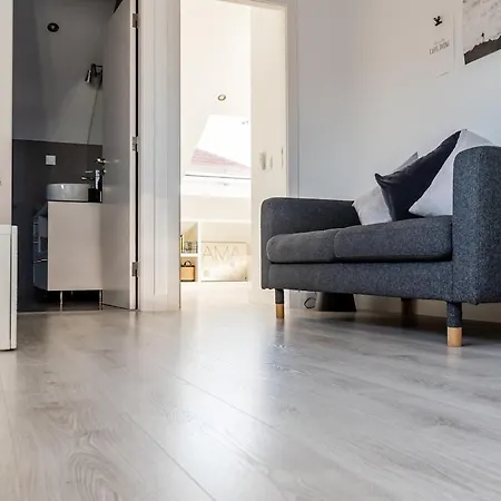 Luxury Heated Pool & Sauna - No Parties Allowed * 리스본