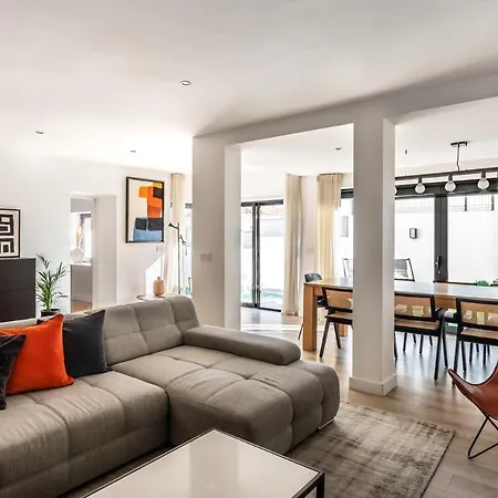 Luxury Heated Pool & Sauna - No Parties Allowed 리스본