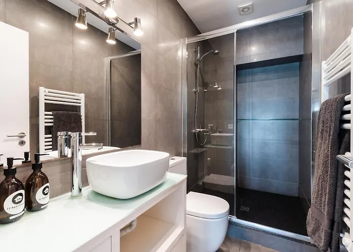 Villa Heated Pool & Sauna Bliss - Luxury 4br *